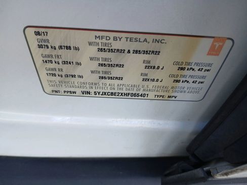 Used 2017 Tesla Model X 75D image 11