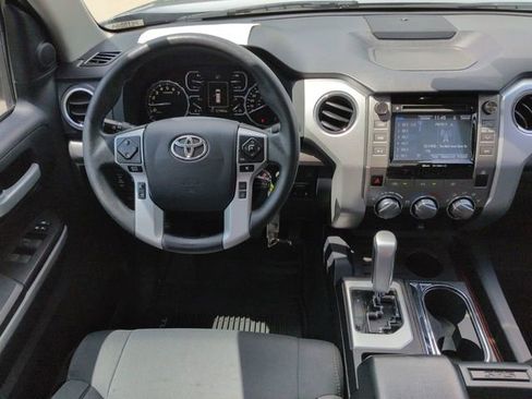 Used 2018 Toyota Tundra SR5 w/ SR5 Upgrade Package RWD image 19