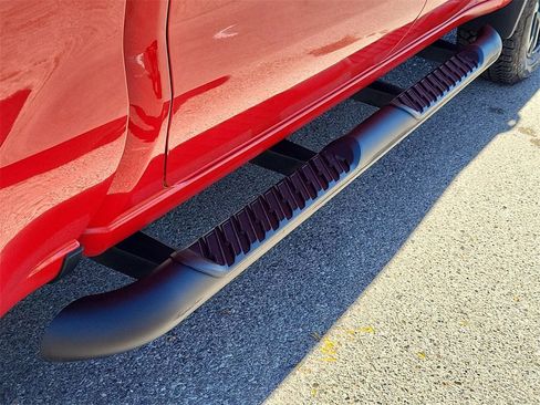 Certified 2024 Chevrolet Silverado 1500 Custom Trail Boss w/ Turbomax Blackout Package image 15