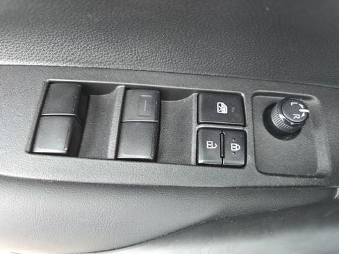 Used 2021 Toyota Corolla SE image 28