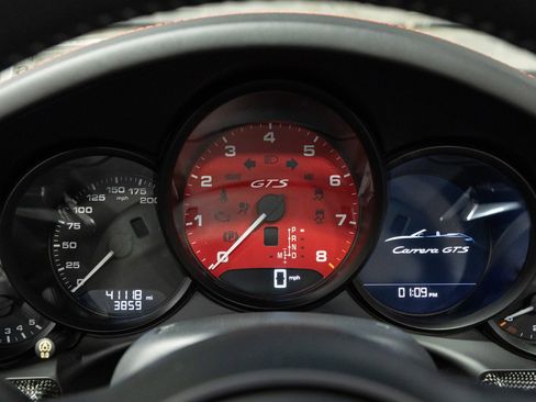 Used 2019 Porsche 911 Carrera 4 GTS image 56