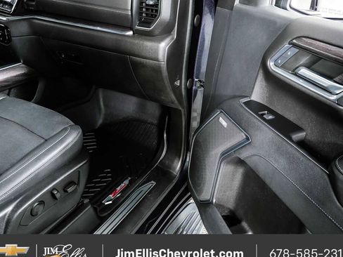 Used 2023 Chevrolet Silverado 1500 LTZ AWD/4WD image 25