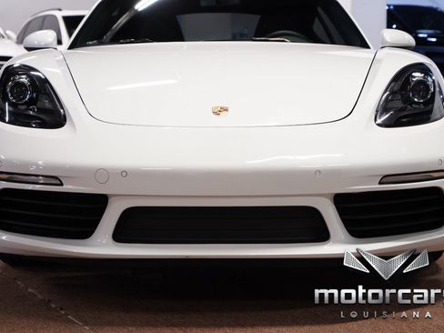 Used 2019 Porsche 718 Cayman RWD image 10