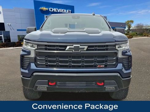 Used 2023 Chevrolet Silverado 1500 LT Trail Boss w/ Convenience Package II image 3