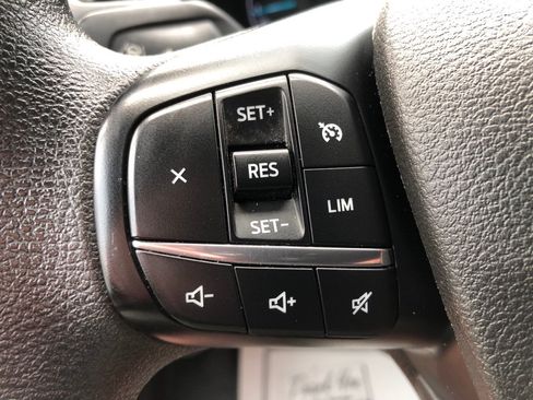 Used 2025 Ford Transit 250 Low Roof w/ Exterior Upgrade Package RWD image 32