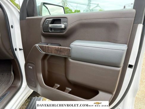 Used 2019 GMC Sierra 1500 Denali w/ Denali Ultimate Package AWD/4WD image 25
