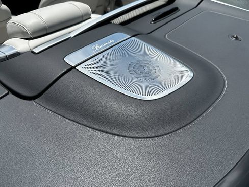 Used 2017 Mercedes-Benz S 550 Cabriolet image 24