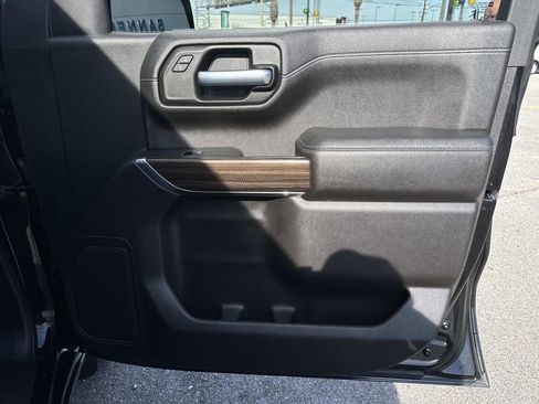 Used 2021 Chevrolet Silverado 1500 LT w/ Texas Edition Plus image 13