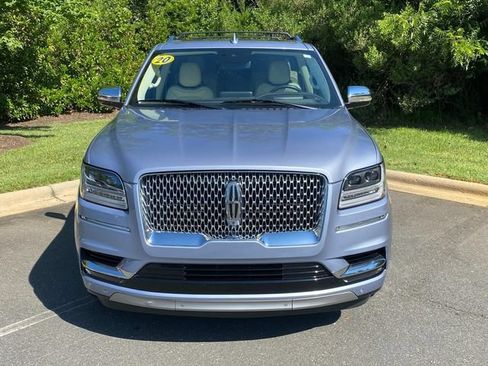 Used 2020 Lincoln Navigator Black Label w/ Cargo Convenience Package AWD/4WD image 2