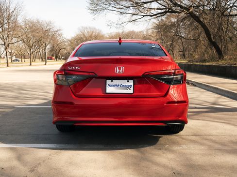 Used 2023 Honda Civic LX image 8