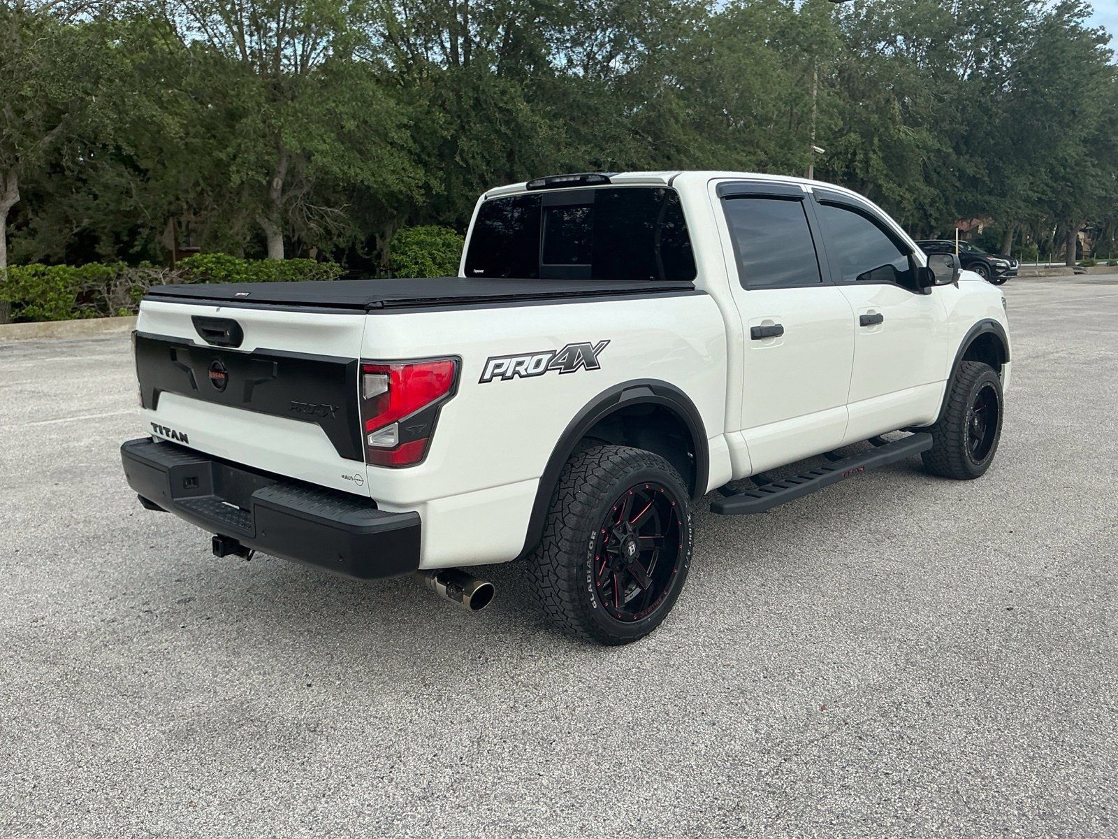 Certified 2021 Nissan Titan PRO-4X w/ Pro-4x Convenience Package AWD/4WD image 8