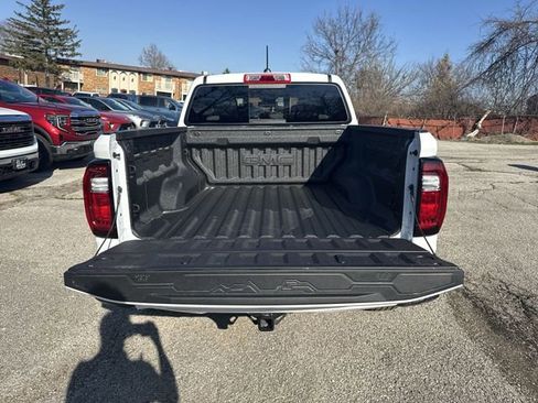 New 2026 GMC Canyon AT4 image 23