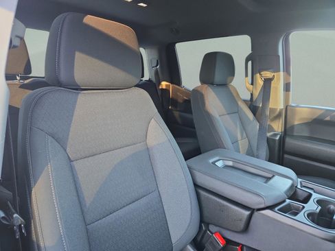 Used 2024 Chevrolet Silverado 1500 Custom image 14