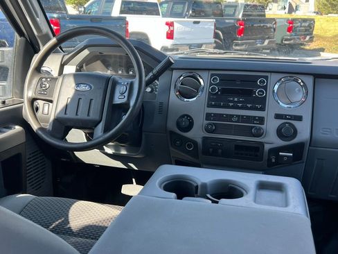 Used 2015 Ford F350 XLT AWD/4WD image 21