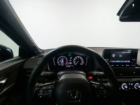 Used 2024 Honda Civic Sport image 7