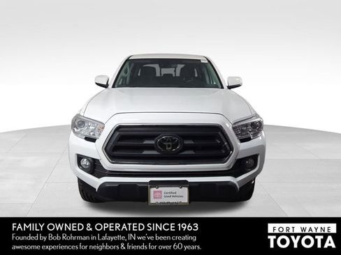 Used 2023 Toyota Tacoma SR5 RWD image 3