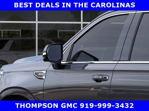 New 2026 GMC Yukon XL Elevation image 15