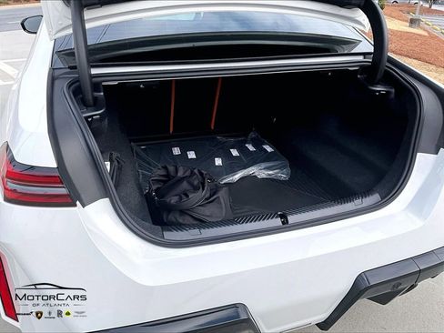 Used 2025 BMW M5 w/ Carbon Package image 33