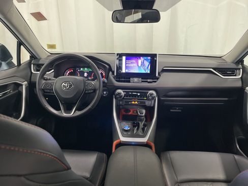 Used 2024 Toyota RAV4 Adventure AWD/4WD image 9