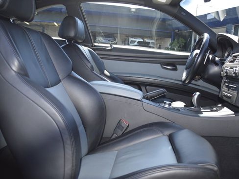 Used 2012 BMW M3 Coupe image 25