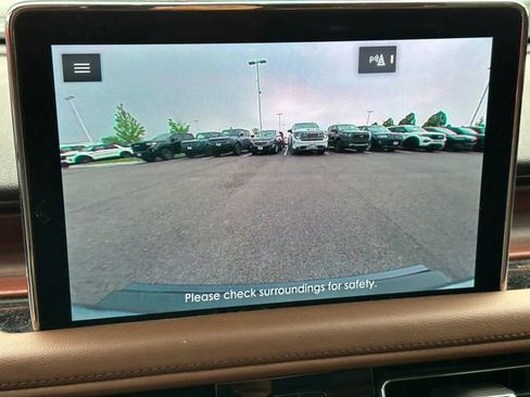 Used 2023 Lincoln Aviator Reserve w/ Equipment Group 201A image 24