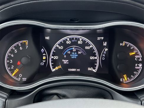 Used 2018 Jeep Grand Cherokee Summit w/ Platinum Series Group image 19