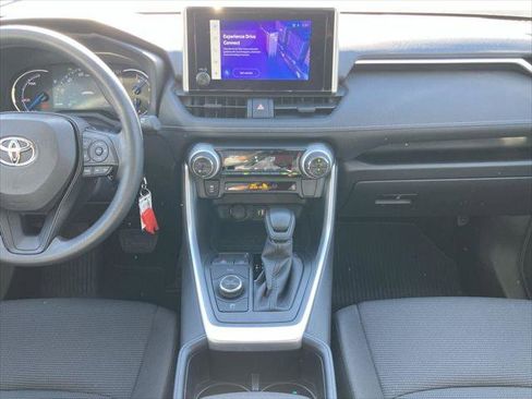Certified 2025 Toyota RAV4 LE image 16