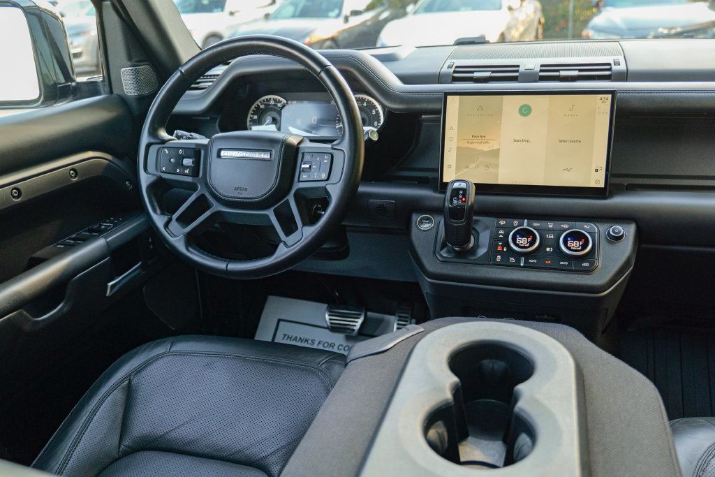 Used 2023 Land Rover Defender 110 X AWD/4WD image 41