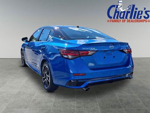 Used 2024 Nissan Sentra SR w/ SR Premium Package image 5