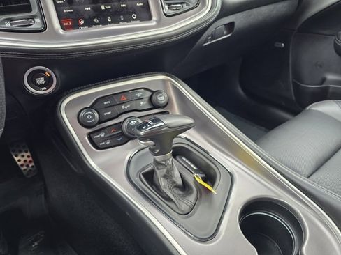 Used 2020 Dodge Challenger SXT w/ Plus Package image 27