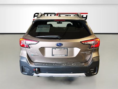 Used 2021 Subaru Outback Limited XT image 6