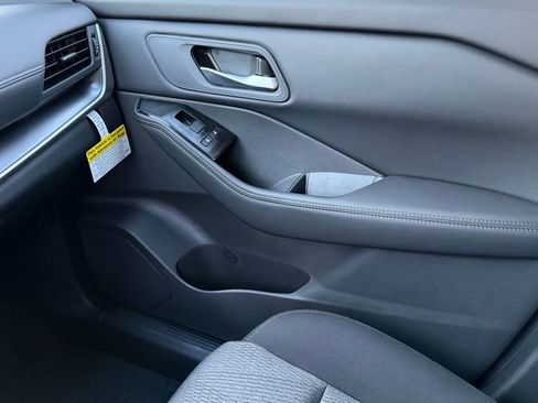 New 2026 Nissan Rogue SV FWD image 26