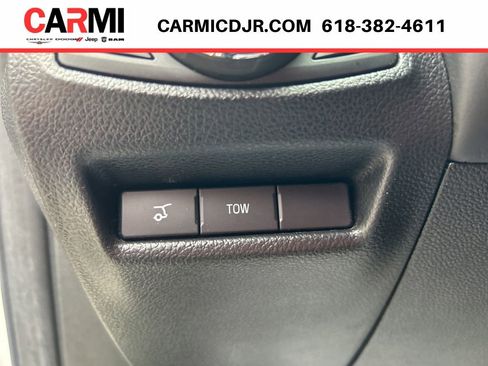 Used 2018 Ford Explorer Platinum AWD/4WD image 18