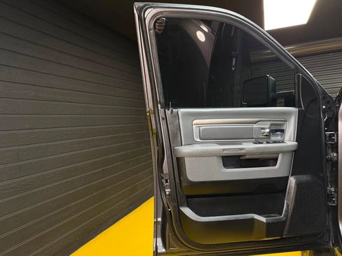 Used 2018 RAM 1500 Big Horn AWD/4WD image 23