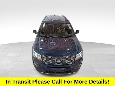 Used 2017 Ford Explorer XLT AWD/4WD image 2