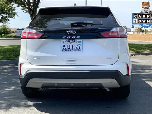 Used 2023 Ford Edge SEL w/ Convenience Package AWD/4WD image 4