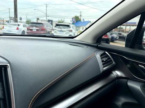 Used 2018 Subaru Crosstrek 2.0i Limited image 60