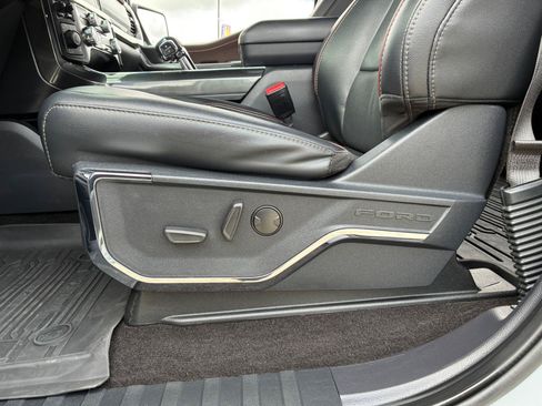 Used 2022 Ford F150 Lariat AWD/4WD image 15