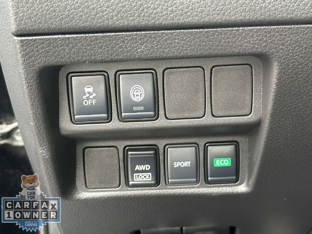 Used 2020 Nissan Rogue Sport SV AWD/4WD image 21