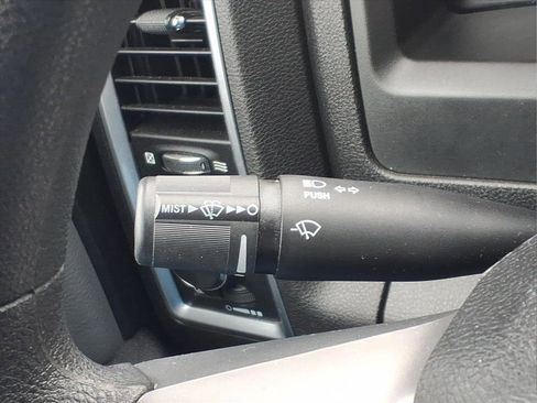 Used 2024 RAM 1500 Classic SLT image 31