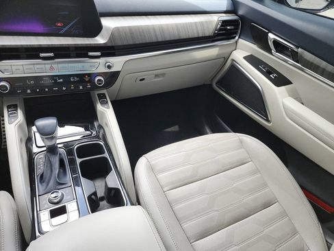 Certified 2023 Kia Telluride SX Prestige AWD/4WD image 16