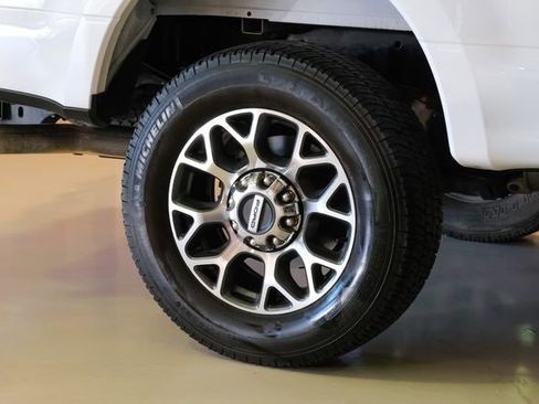 Used 2020 Ford F250 Lariat w/ Lariat Ultimate Package image 50