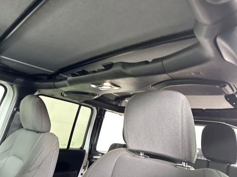 Used 2023 Jeep Wrangler Unlimited w/ Cold Weather Group image 12