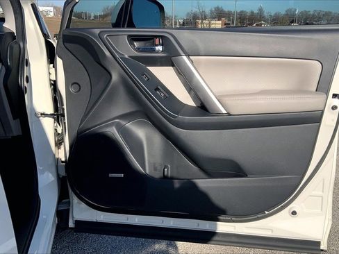 Used 2017 Subaru Forester 2.5i Limited image 23