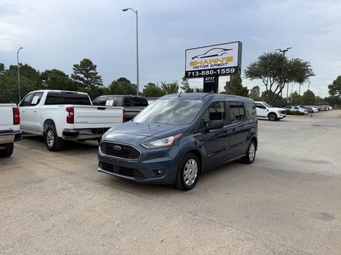 Used 2022 Ford Transit Connect XLT FWD image 3