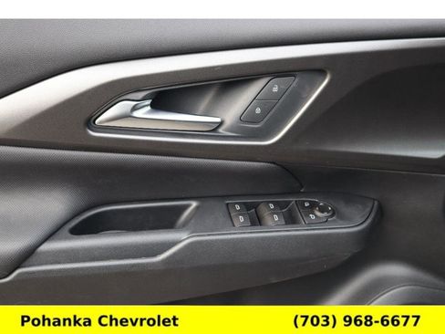 New 2026 Chevrolet Equinox EV LT image 20