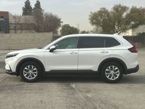 Used 2023 Honda CR-V LX image 7