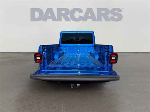 New 2026 Jeep Gladiator Mojave image 14