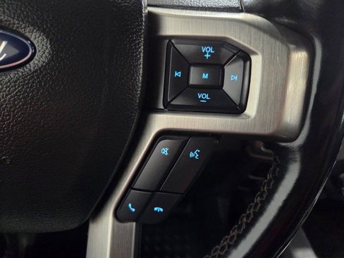 Used 2022 Ford F350 Platinum image 46