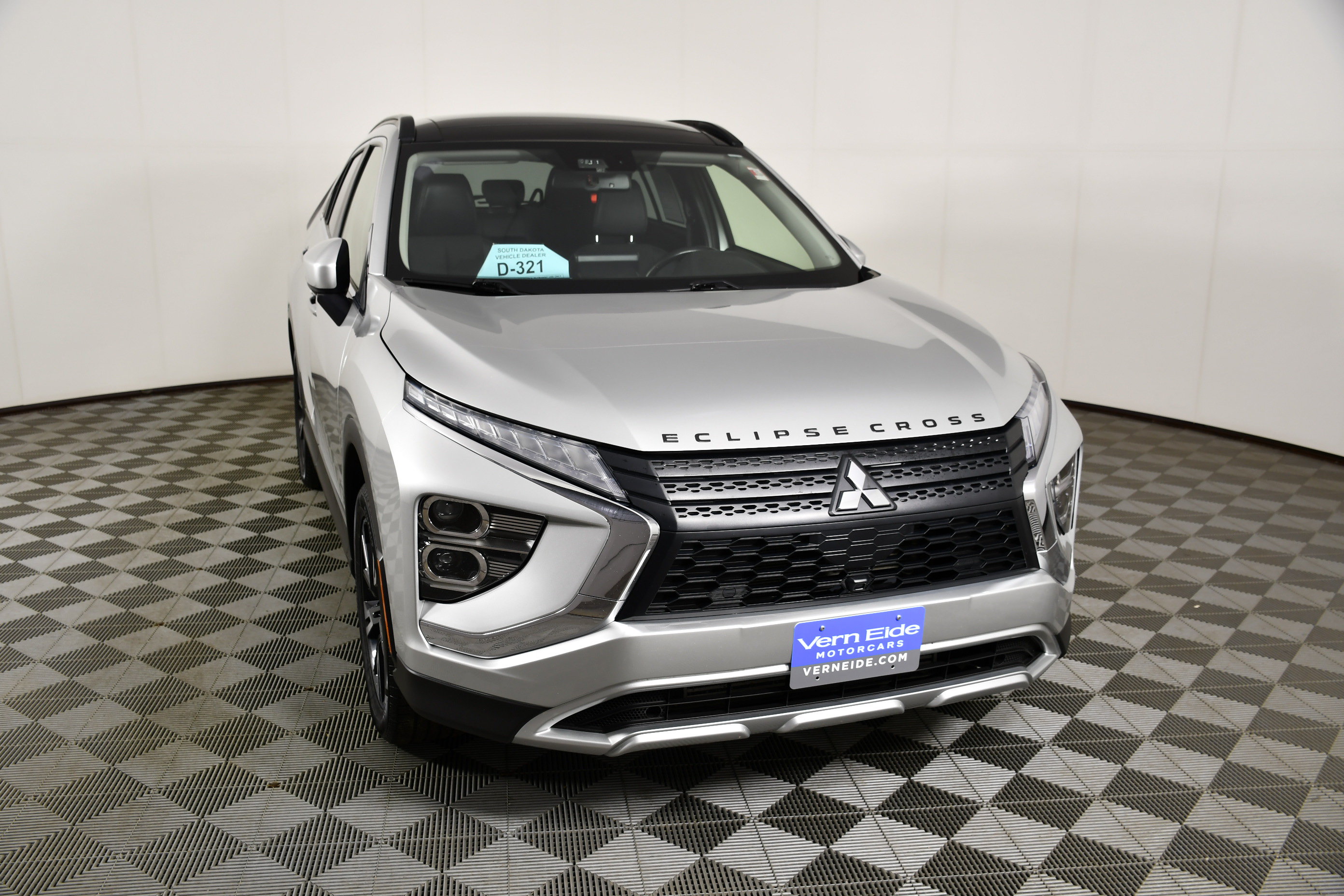 Used 2023 Mitsubishi Eclipse Cross SE AWD/4WD image 3